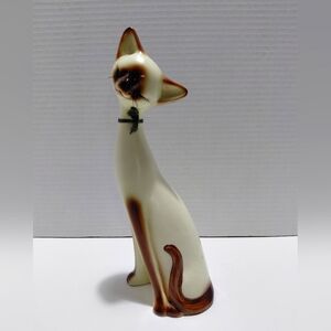Vintage Japan Fine Porcelain Siamese Cat Figurine